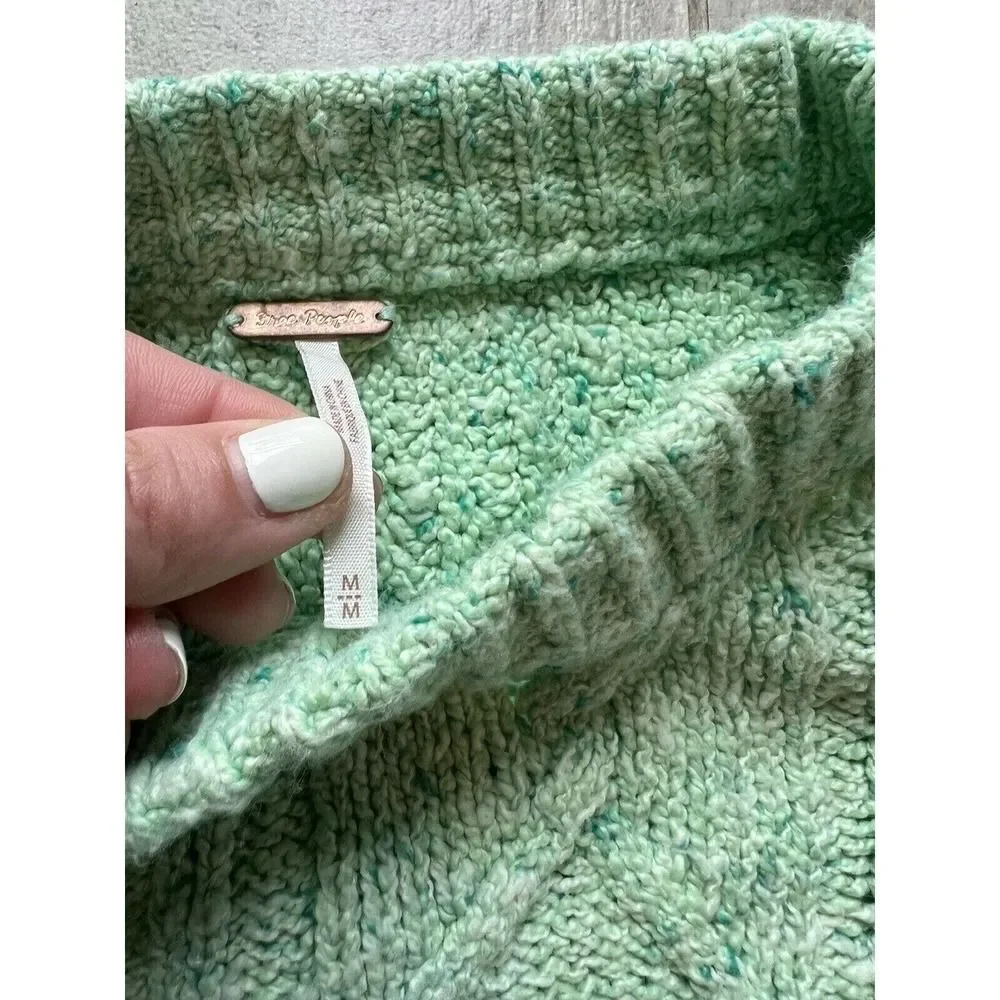 $98 FREE PEOPLE On Your Side Pullover Mint Green Chunky Knit Sweater Designer M